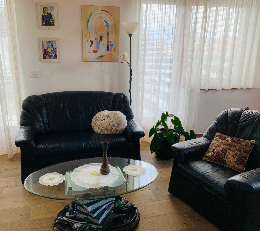Status Apartments ブレッド エクステリア 写真